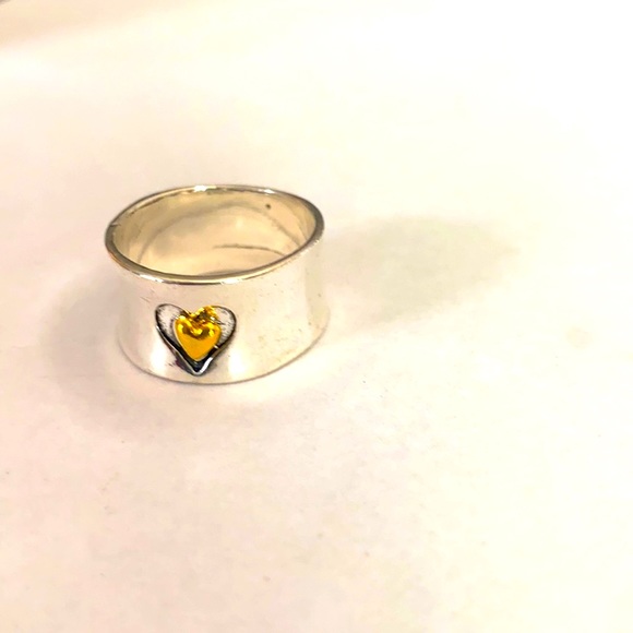 A wonderful  sterling silver heart ring - Picture 2 of 4
